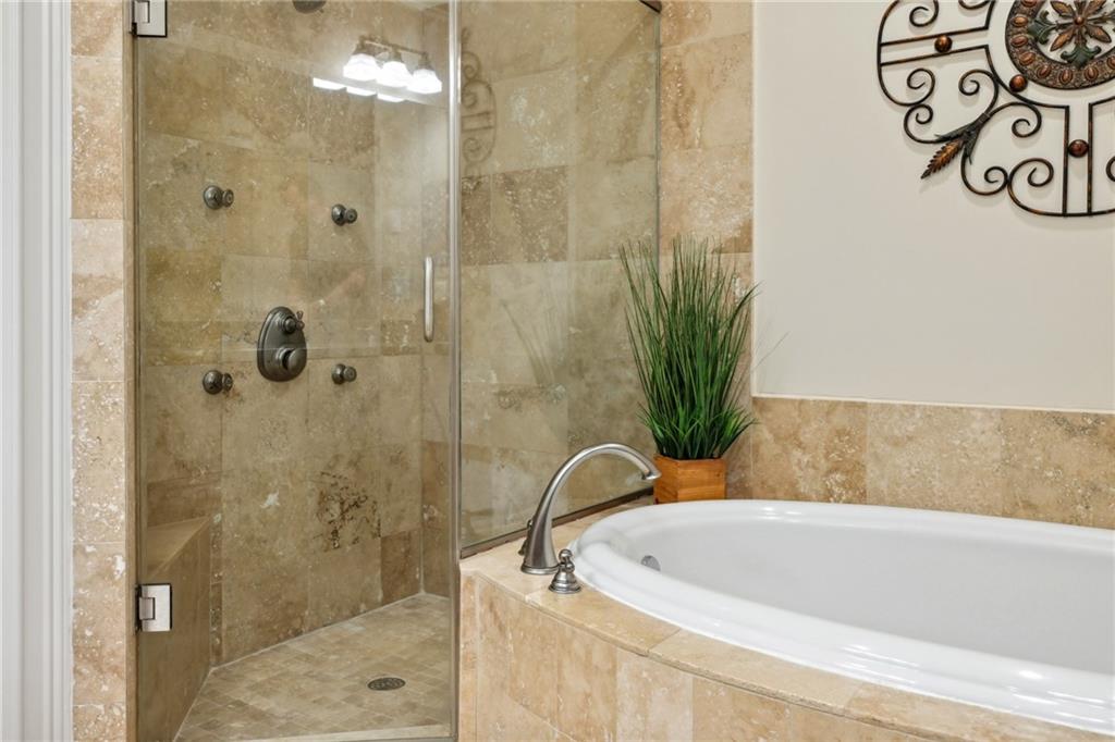 877 Inman Village Parkway NE