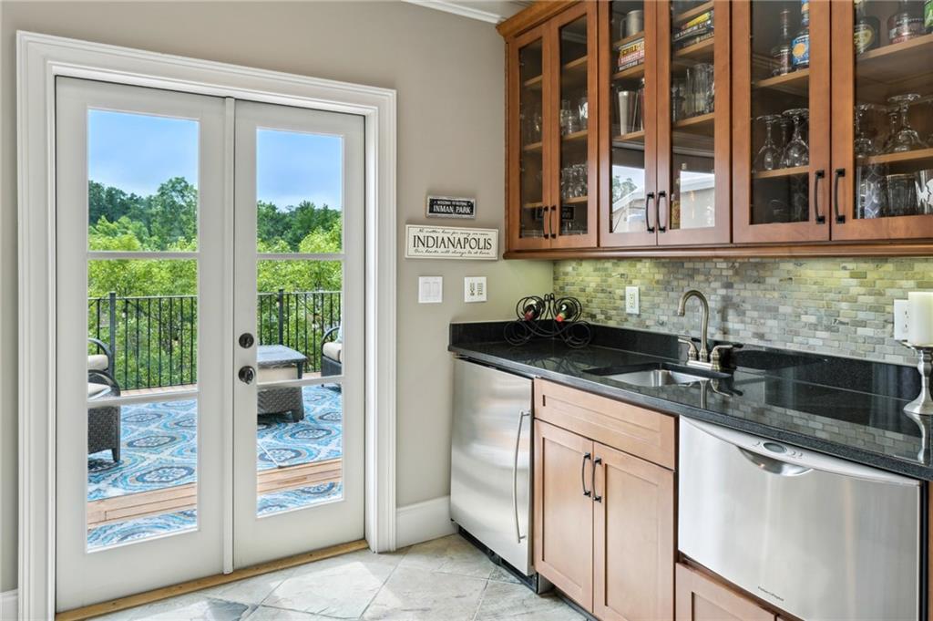 877 Inman Village Parkway NE