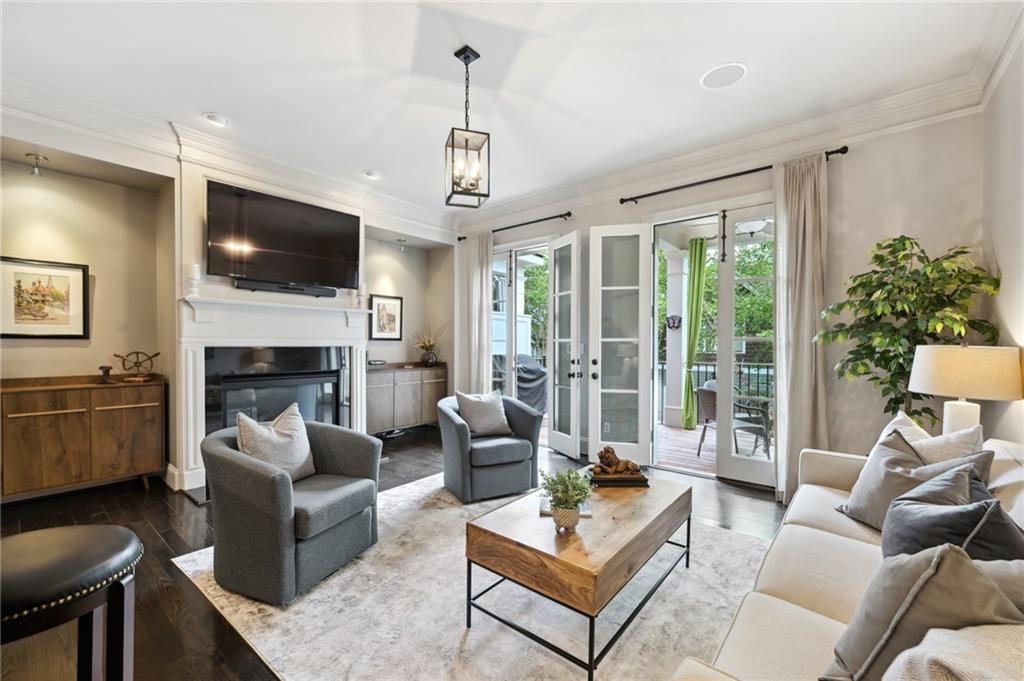 877 Inman Village Parkway NE