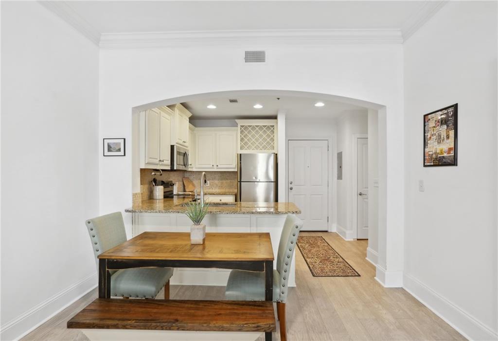 2277 Peachtree Road NE Unit 411