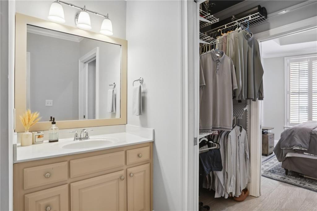 2277 Peachtree Road NE Unit 411