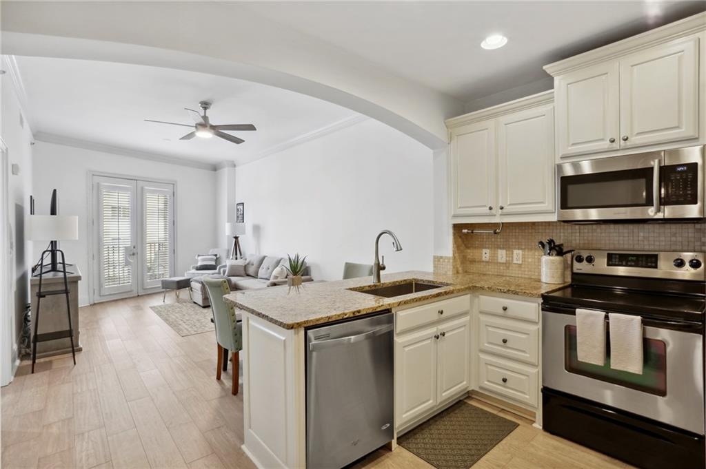 2277 Peachtree Road NE Unit 411