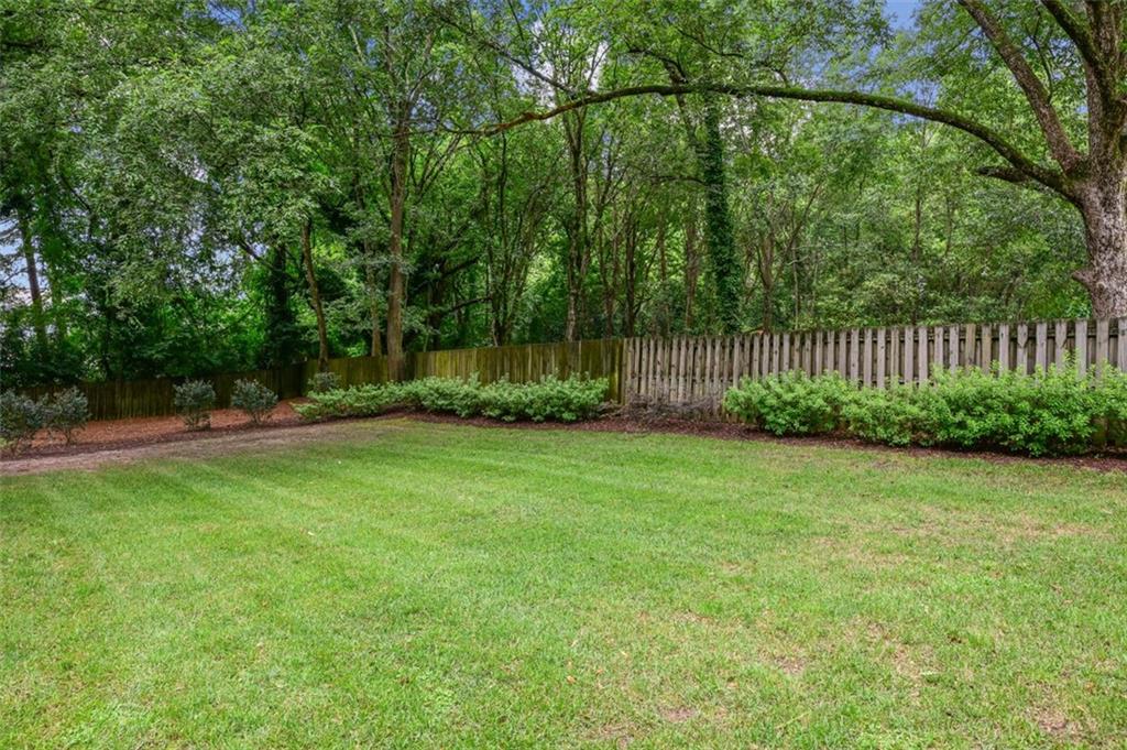 2416 Thompson Road NE