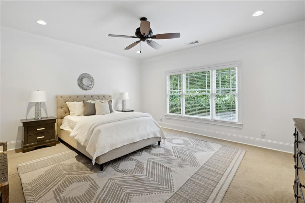 2416 Thompson Road NE