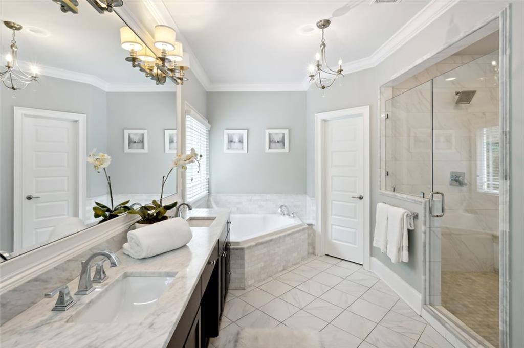 2416 Thompson Road NE