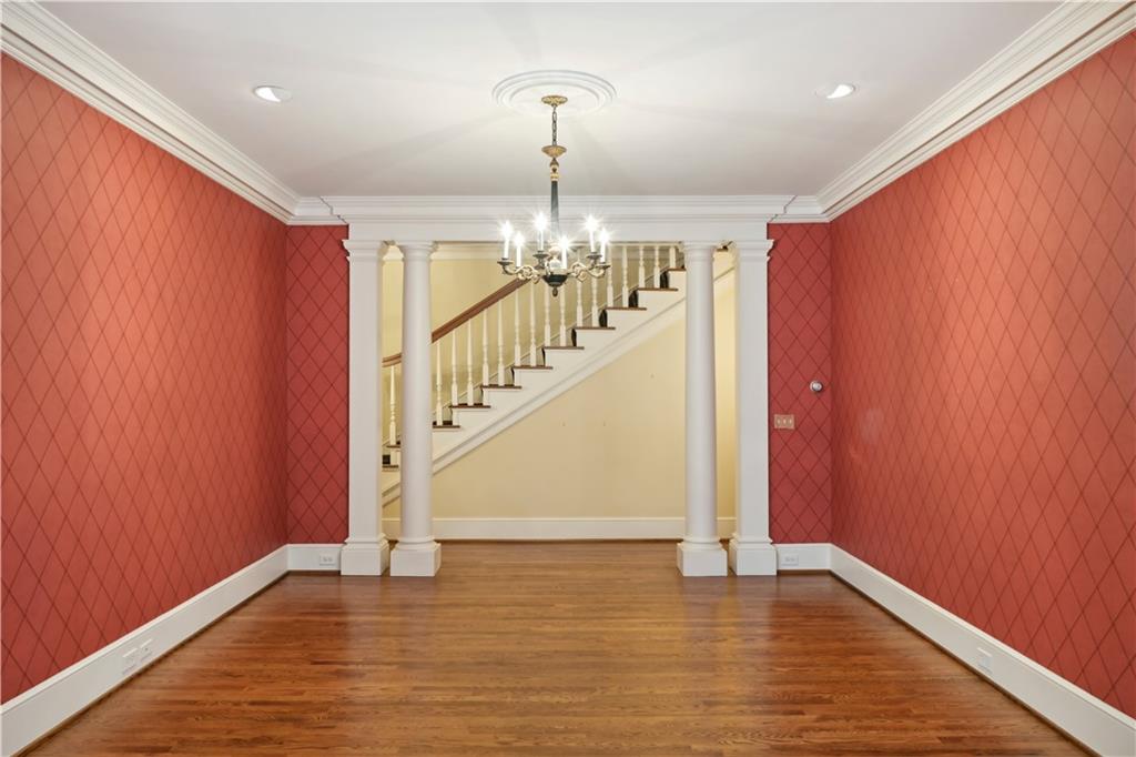 3543 Woodhaven Road NW