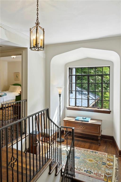 2581 Woodward Way NW