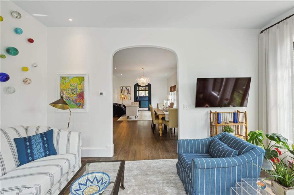 8 Brookhaven Drive NE