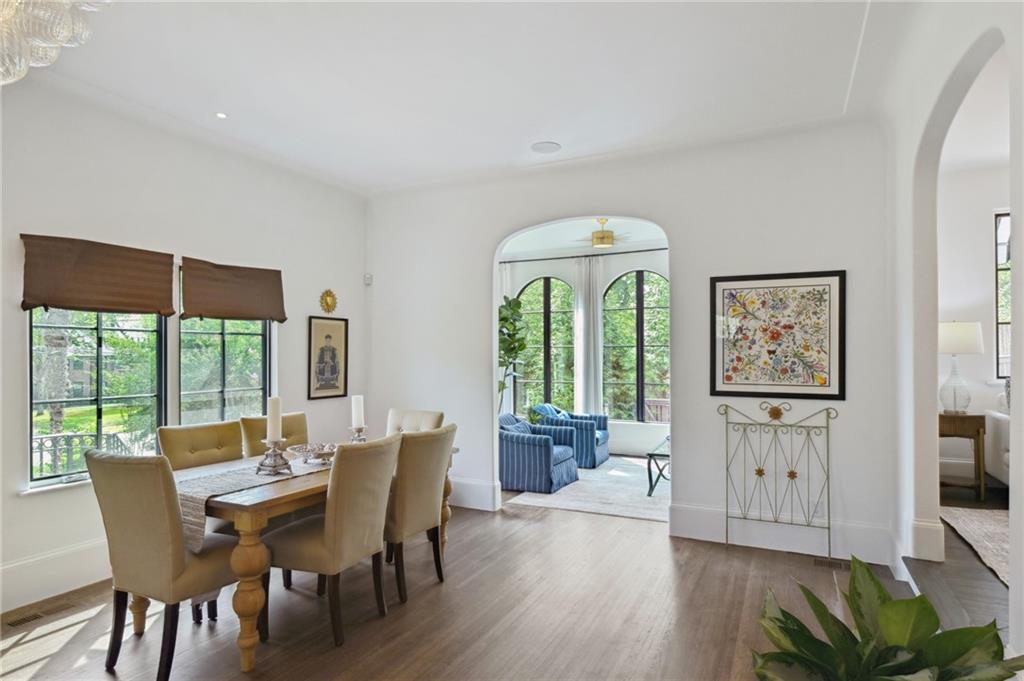 8 Brookhaven Drive NE