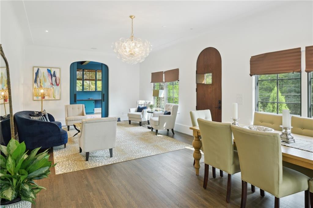 8 Brookhaven Drive NE