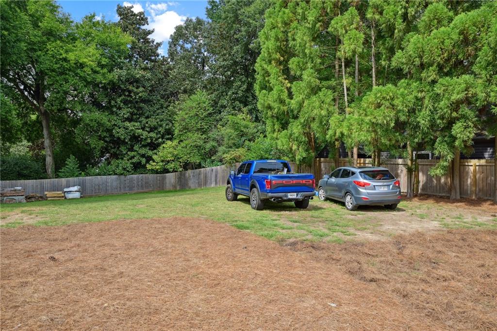 8 Brookhaven Drive NE