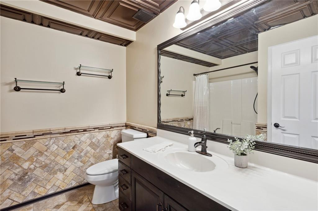 3304 Greencastle Chase NE