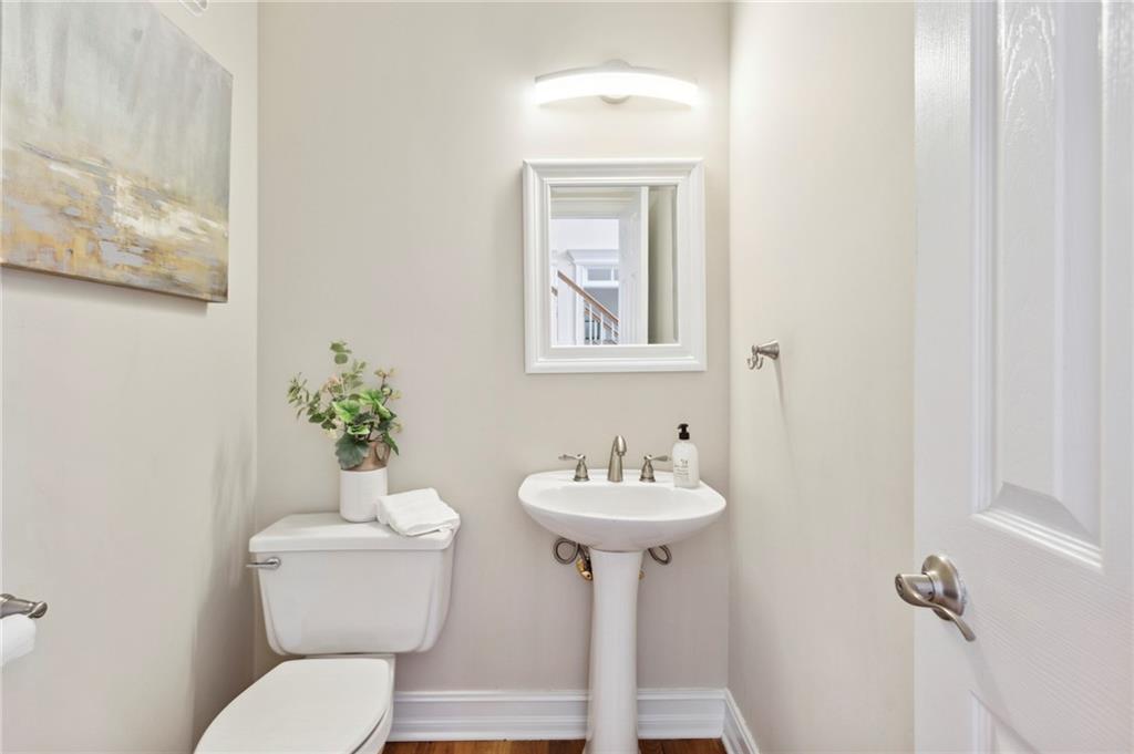 3304 Greencastle Chase NE