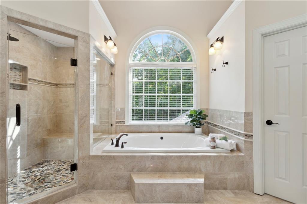 3304 Greencastle Chase NE