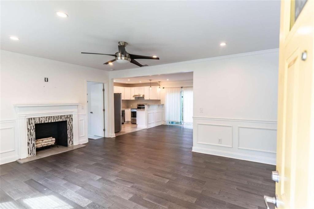 1385 SW Lorenzo Drive SW