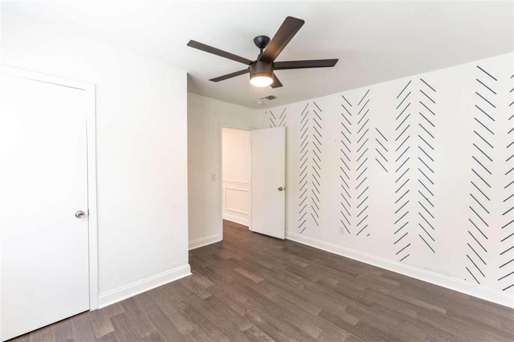 1385 SW Lorenzo Drive SW