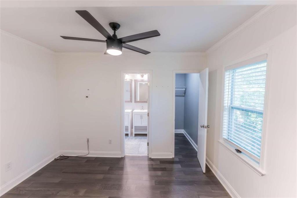 1385 SW Lorenzo Drive SW