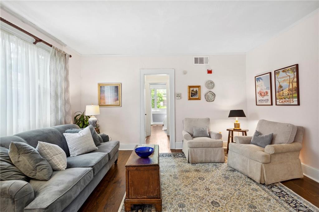 70 Sheridan Drive Unit 8