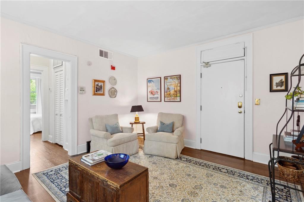 70 Sheridan Drive Unit 8