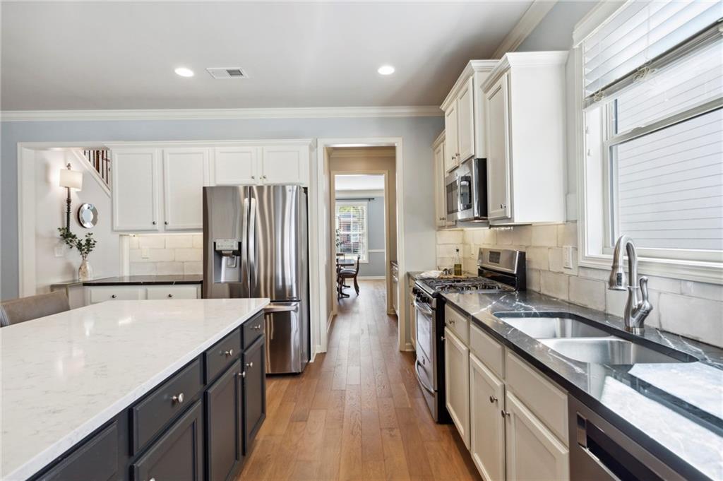 292 South Village Square