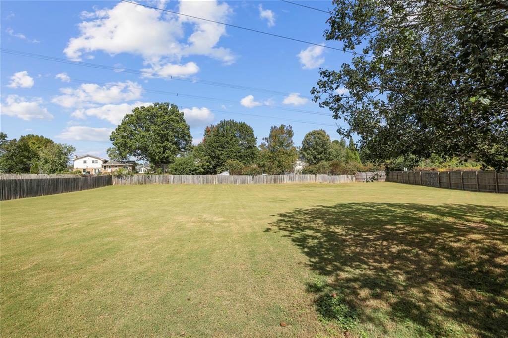 2520 Kingsglen Court