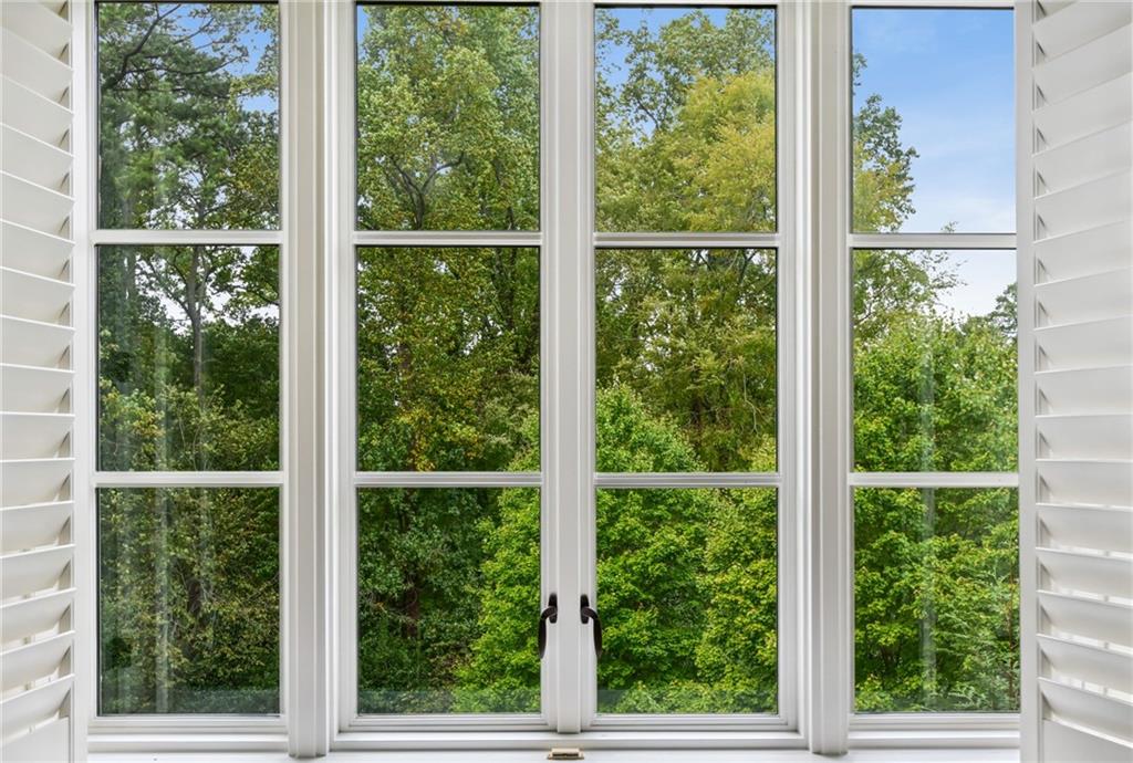 2440 Peachtree Road NW Unit 11