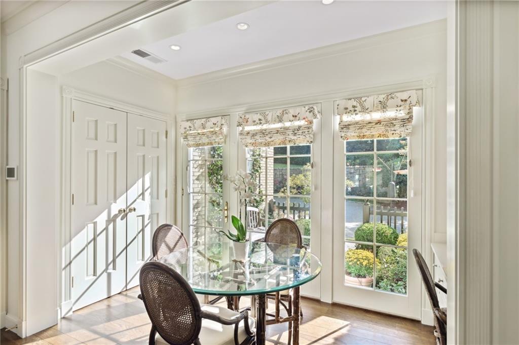 2582 Red Valley Road NW