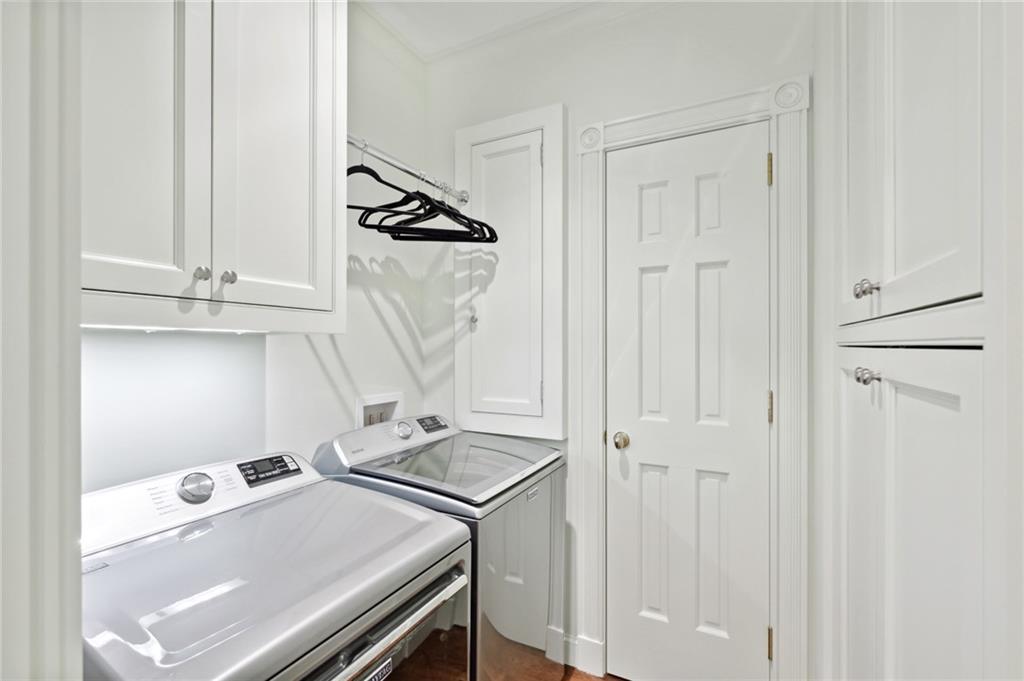 2582 Red Valley Road NW