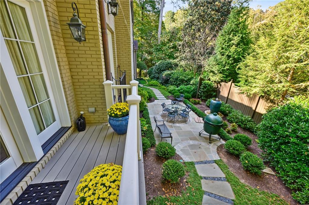 2582 Red Valley Road NW