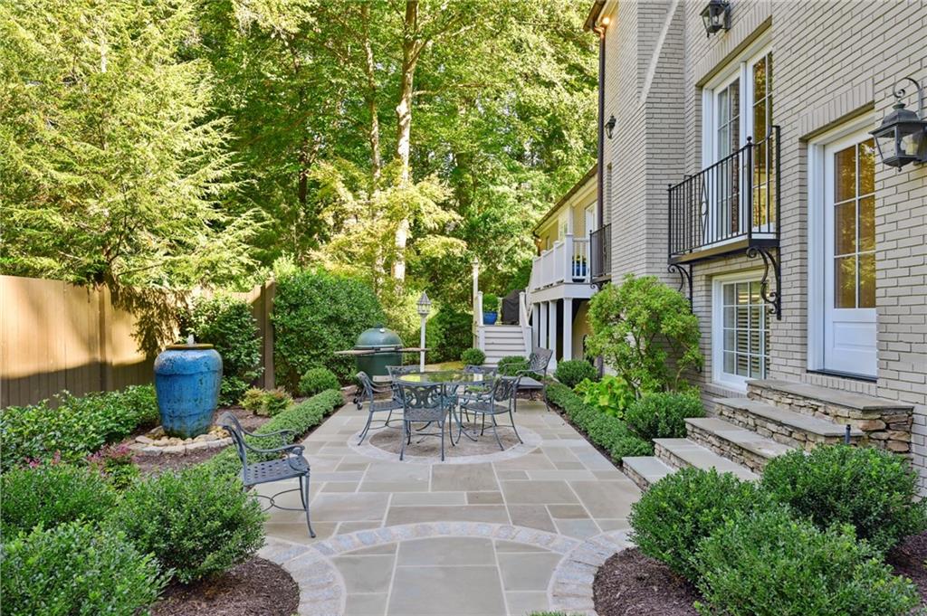 2582 Red Valley Road NW