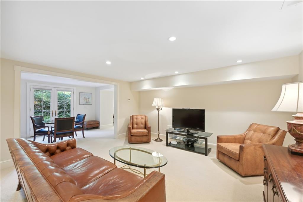 2582 Red Valley Road NW