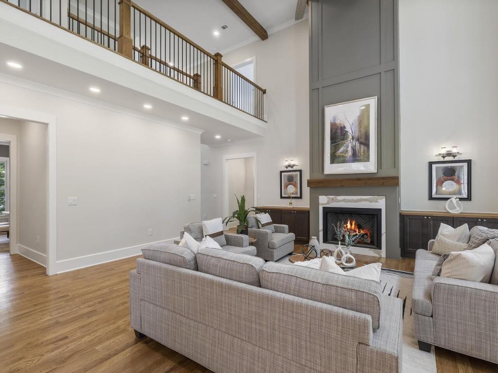 806 Lower Creighton Road