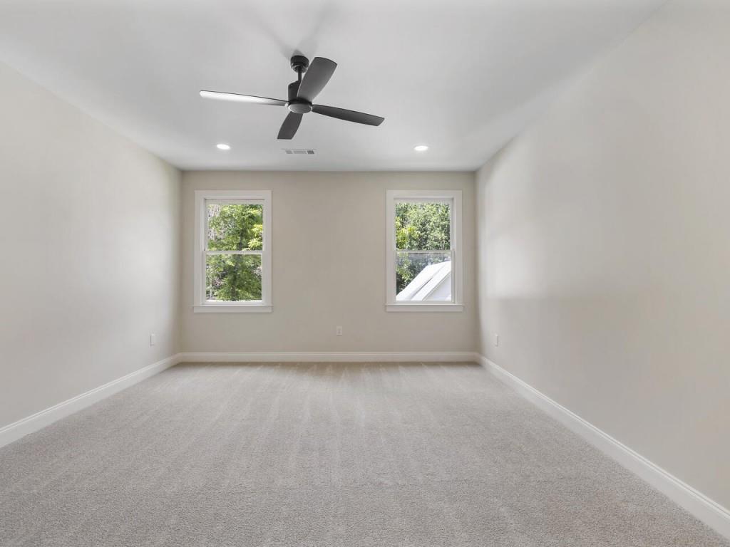 806 Lower Creighton Road