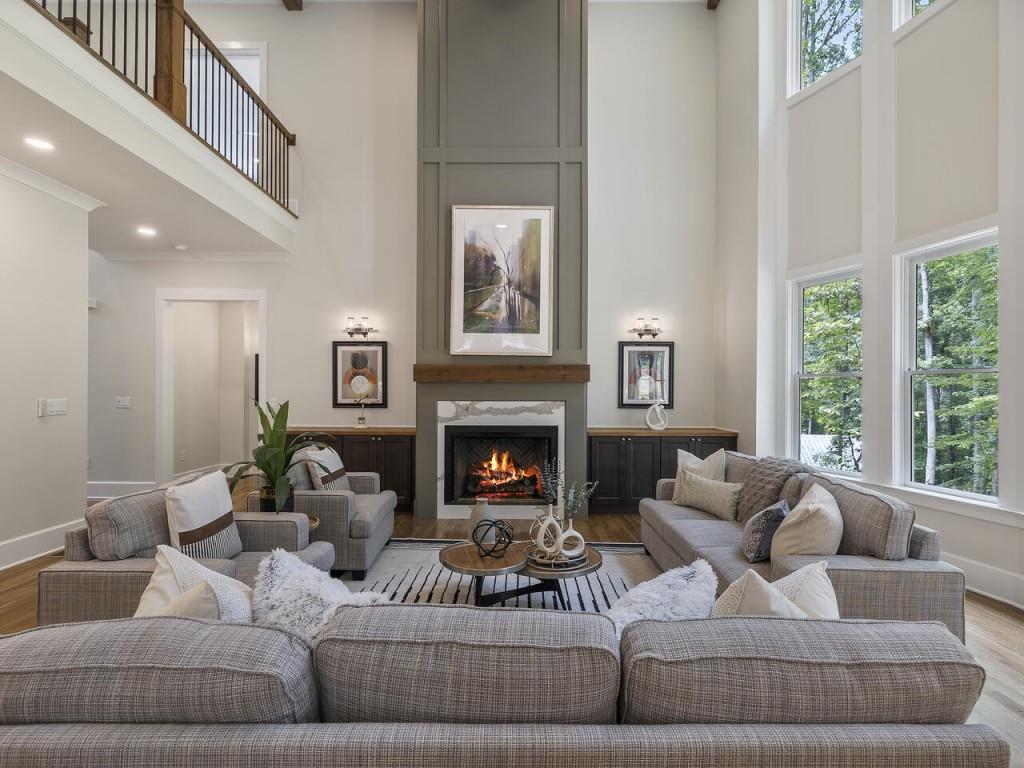 806 Lower Creighton Road