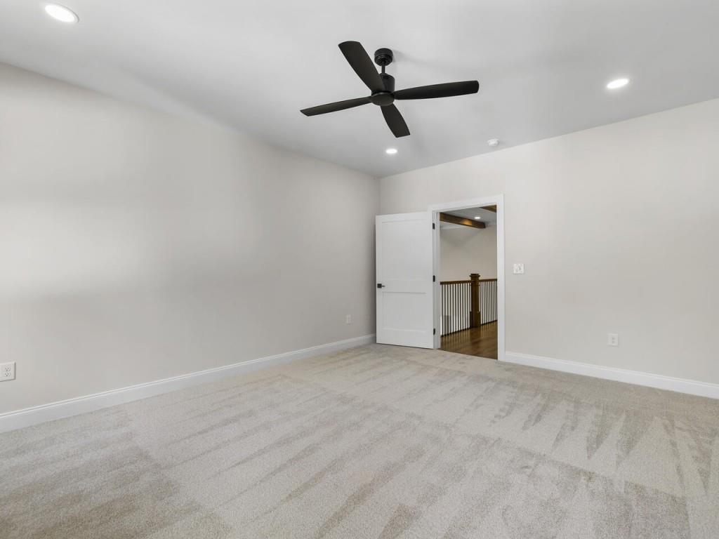 806 Lower Creighton Road