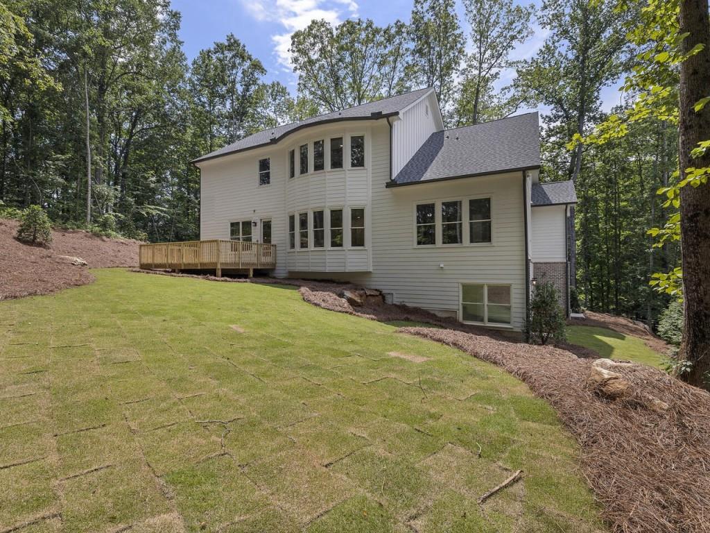 806 Lower Creighton Road