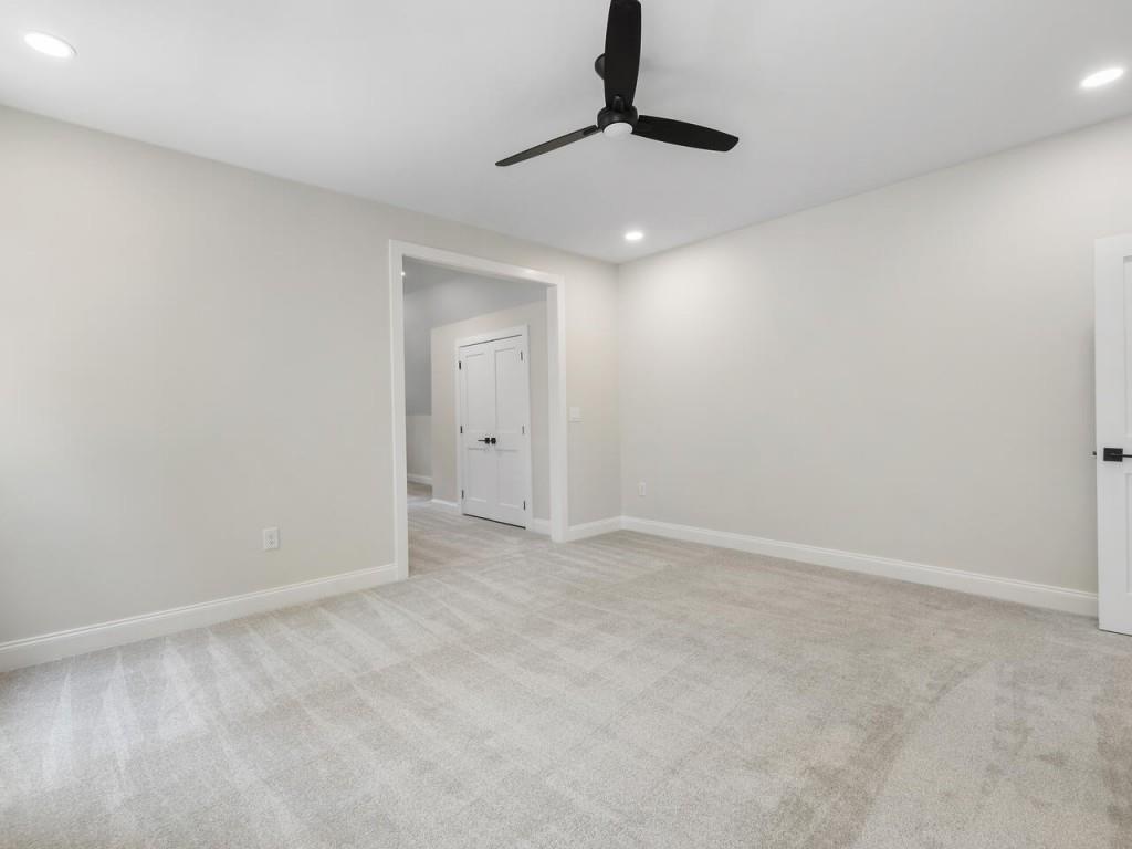 806 Lower Creighton Road