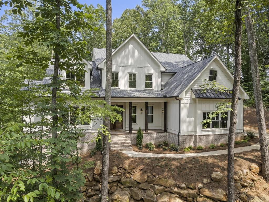 806 Lower Creighton Road