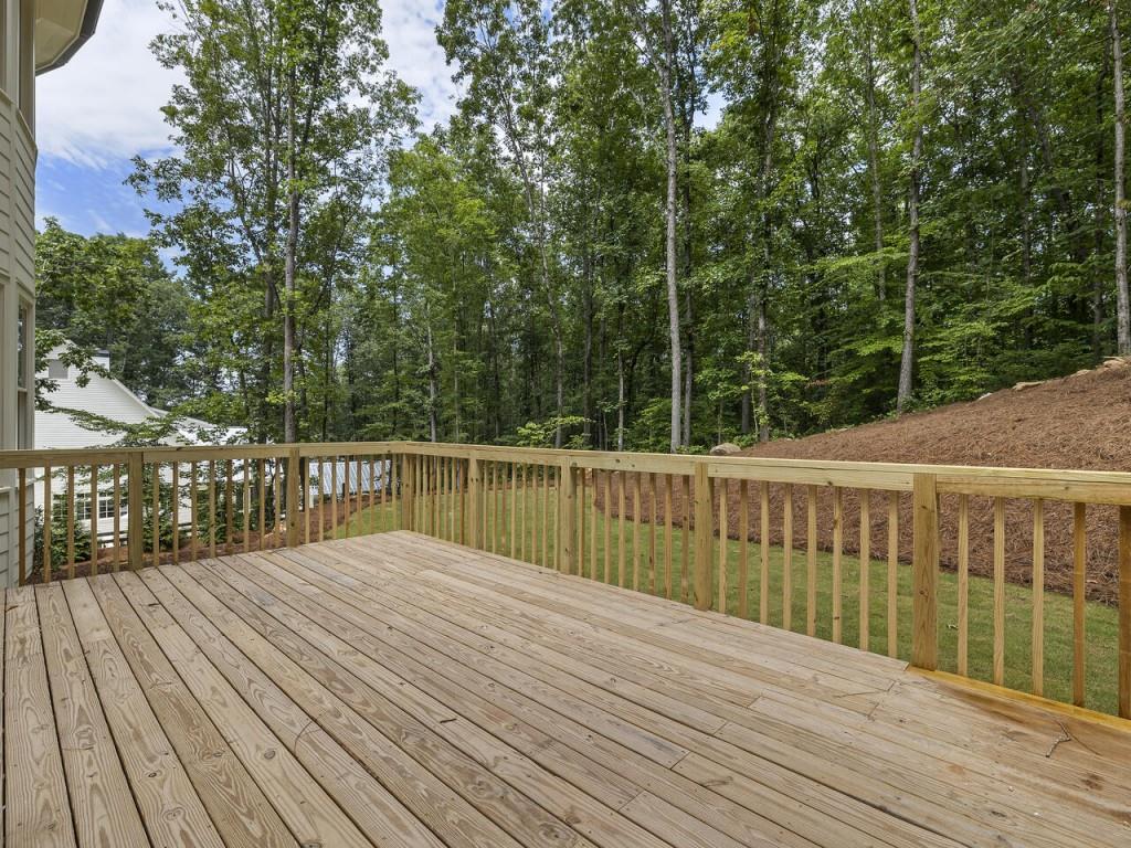 806 Lower Creighton Road