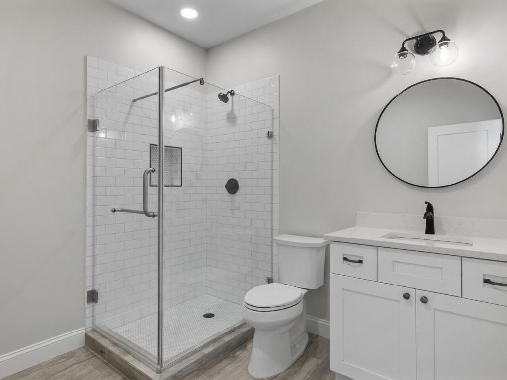 806 Lower Creighton Road