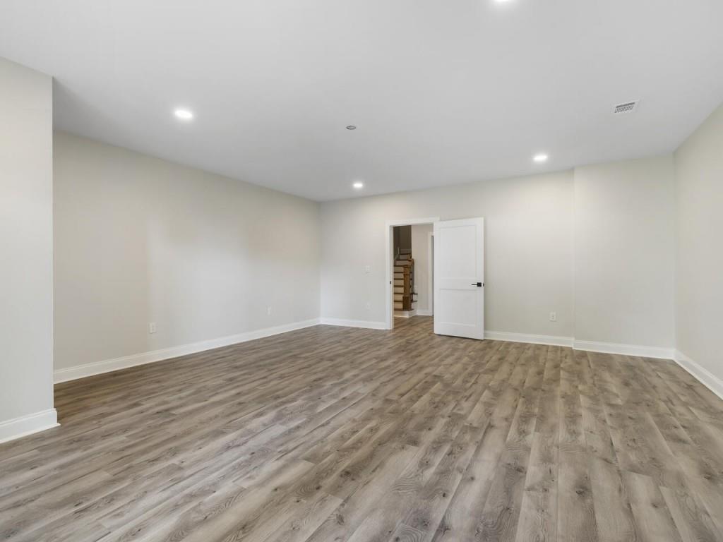 806 Lower Creighton Road