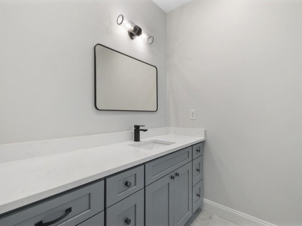 806 Lower Creighton Road