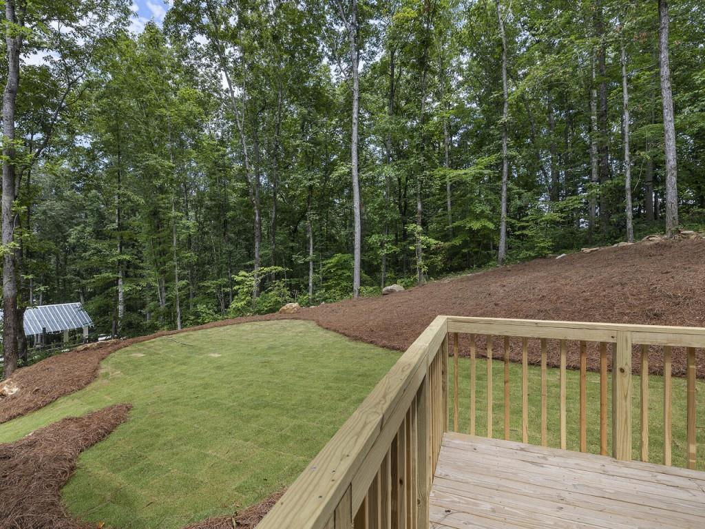 806 Lower Creighton Road