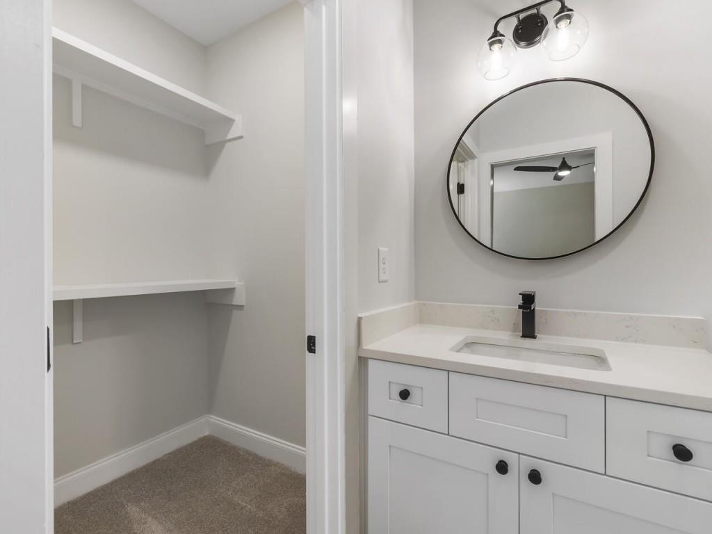 806 Lower Creighton Road