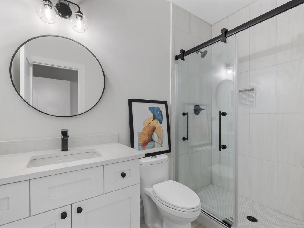 806 Lower Creighton Road