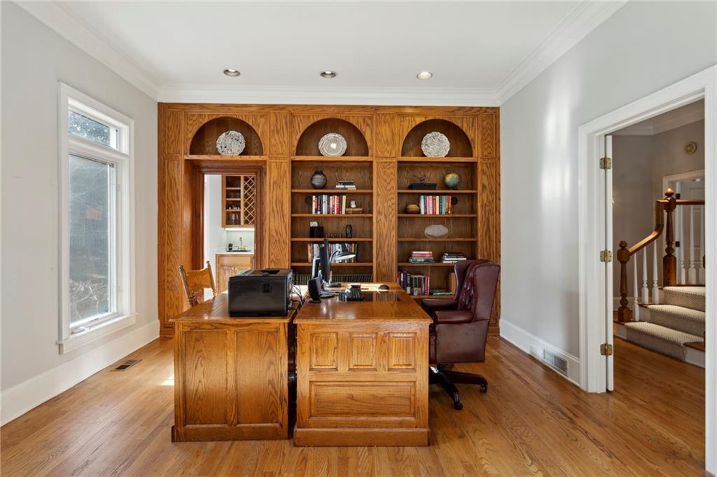 535 Mount Vernon Highway NW