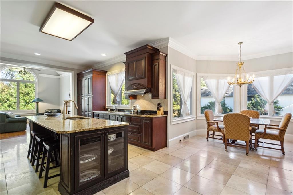 535 Mount Vernon Highway NW