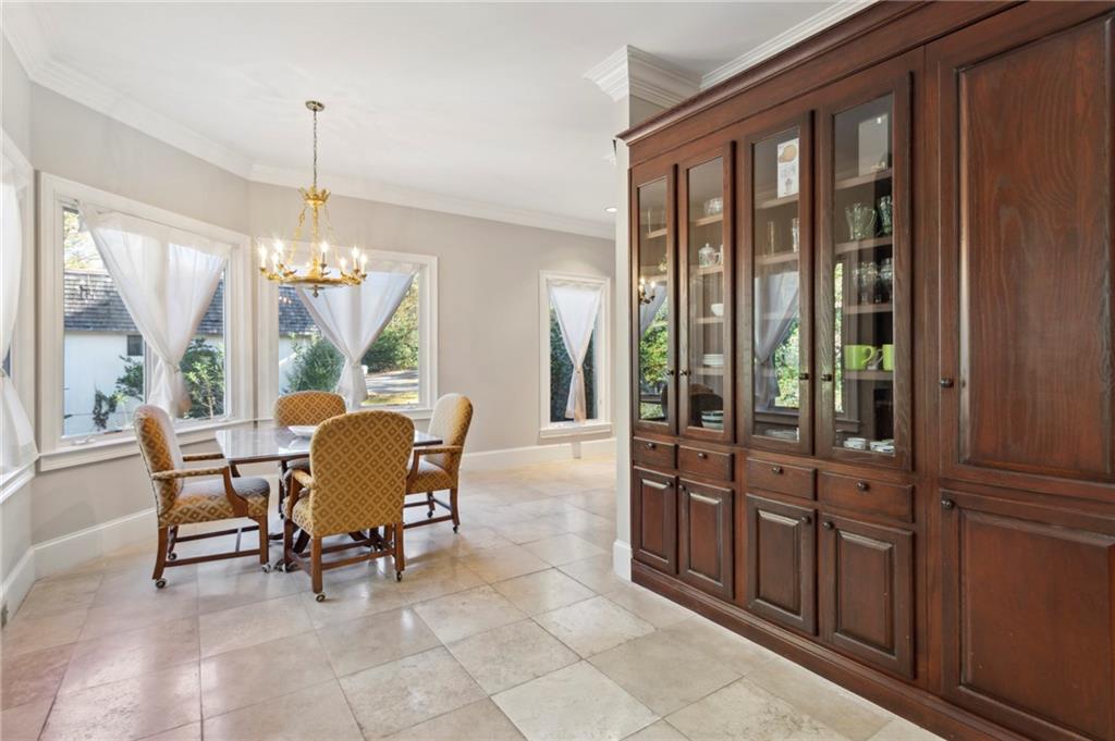 535 Mount Vernon Highway NW