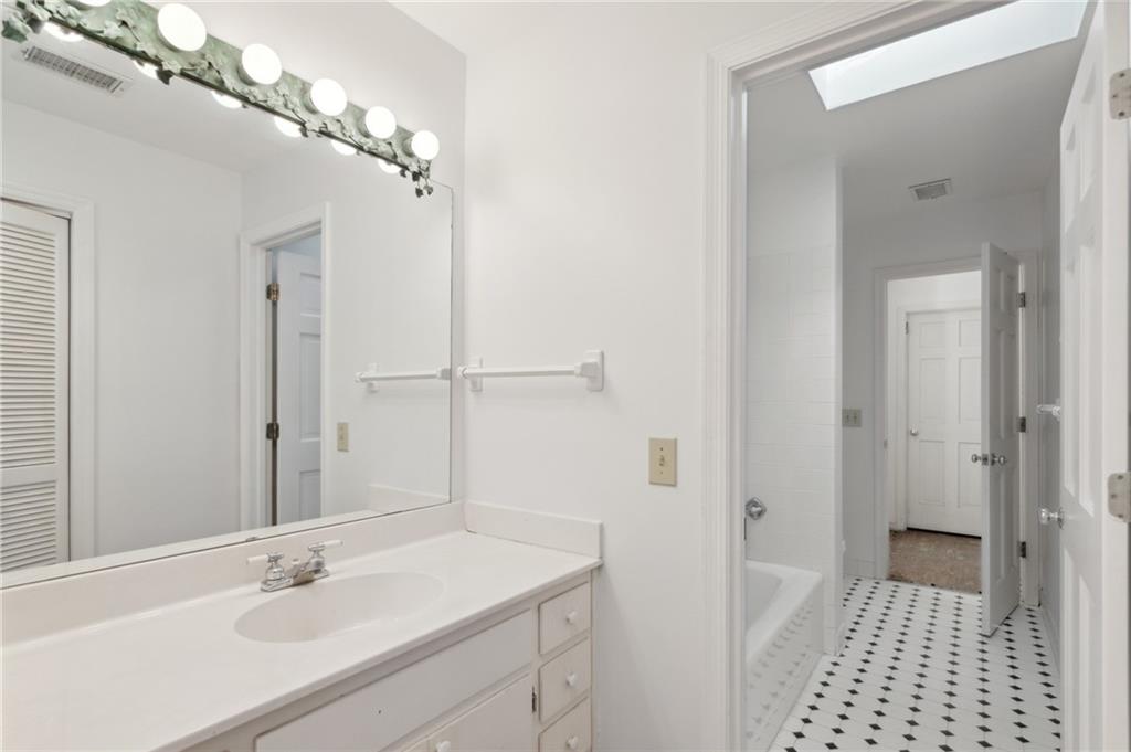 2672 Birchwood Drive NE