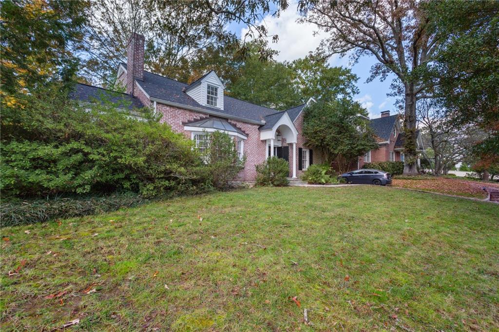 2672 Birchwood Drive NE